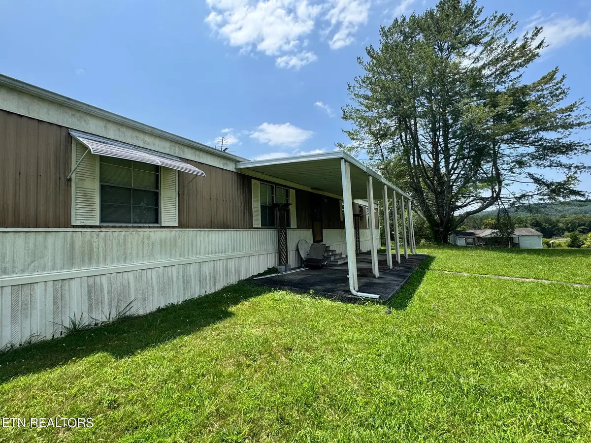 400 David Crockett Rd, Crossville, TN 38572 - #1