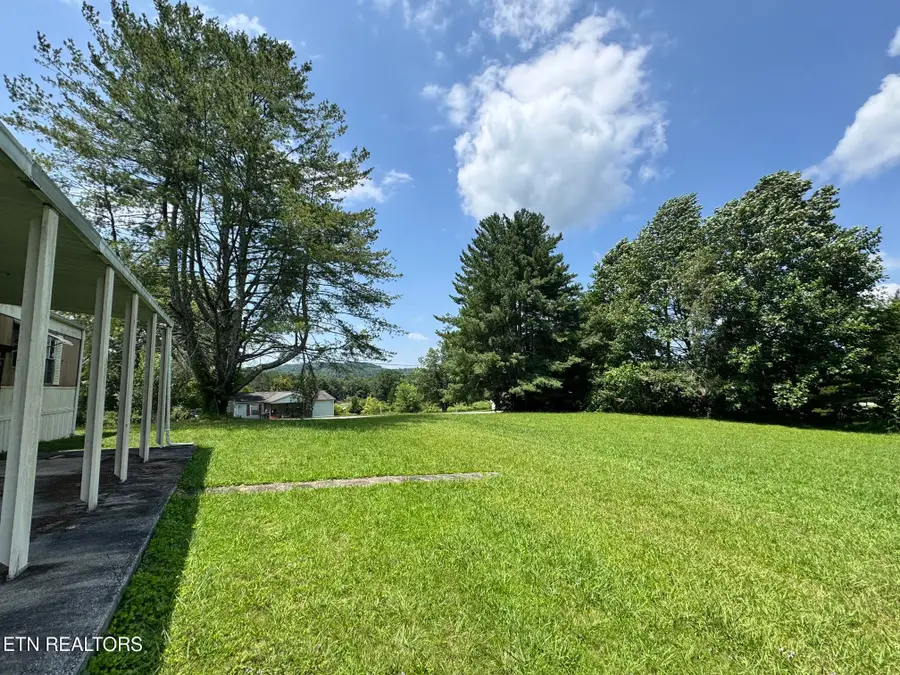 400 David Crockett Rd, Crossville, TN 38572 - #3