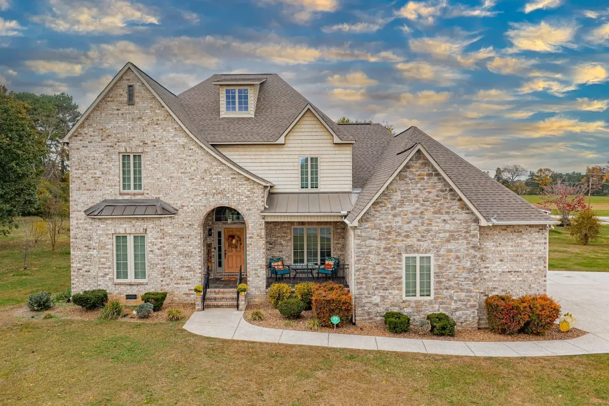 356 Ridgecrest Dr, Winchester, TN 37398 - #1