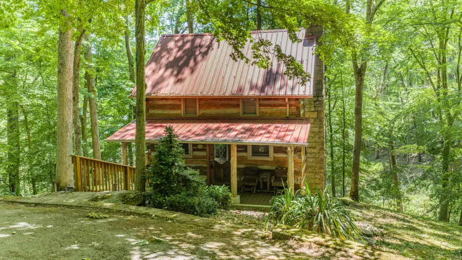 557 Barton Shockley Road, Scottsville, KY 42164 - #2