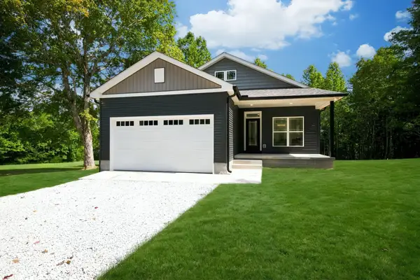 1063 Promise Land Road, Charlotte, TN 37036