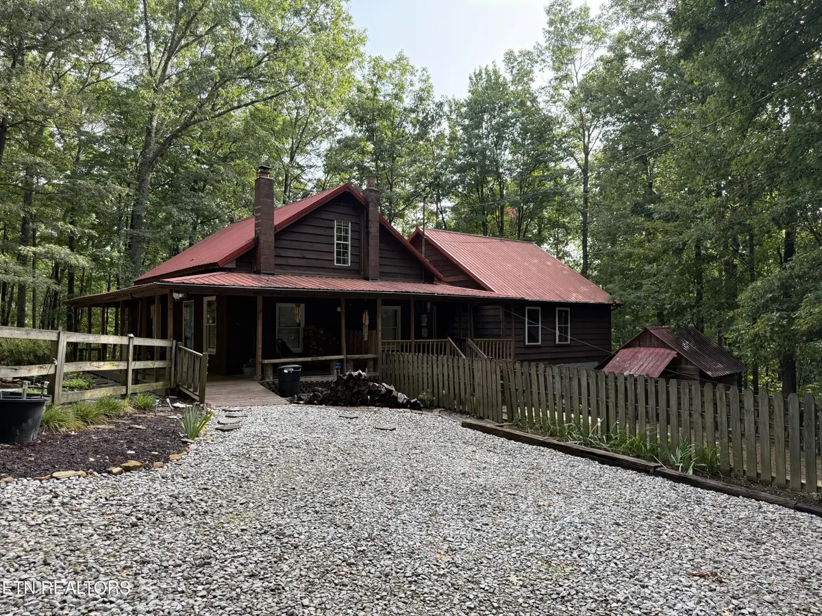 360 Joe Barnett Rd, Jamestown, TN 38556 - #1