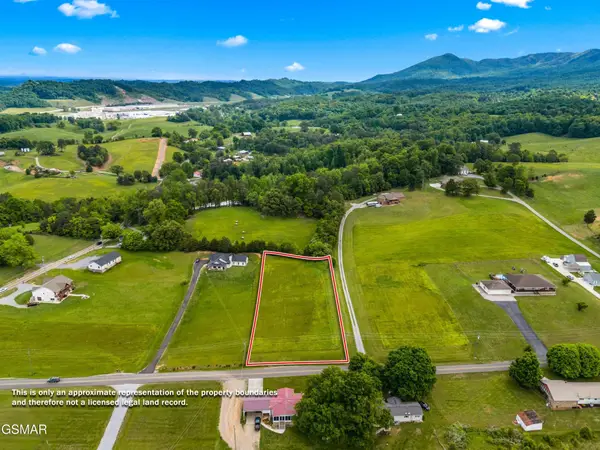 13 County Line Road, Dandridge, TN 37725