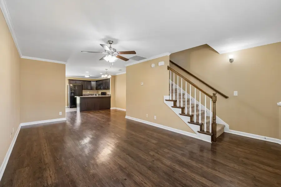 302 Sam Houston Cir, Clarksville, TN 37040 - #2