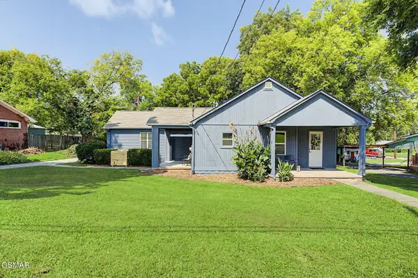 528 N College Street, Madisonville, TN 37354