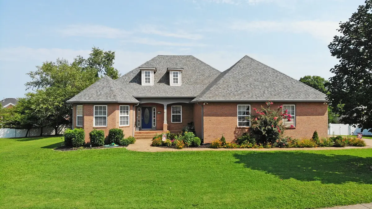 146 Stillwater Trl, Hendersonville, TN 37075 - #1