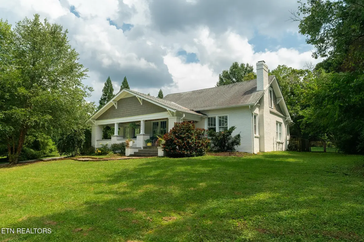 2516 Maple Drive, Knoxville, TN 37918 - #1