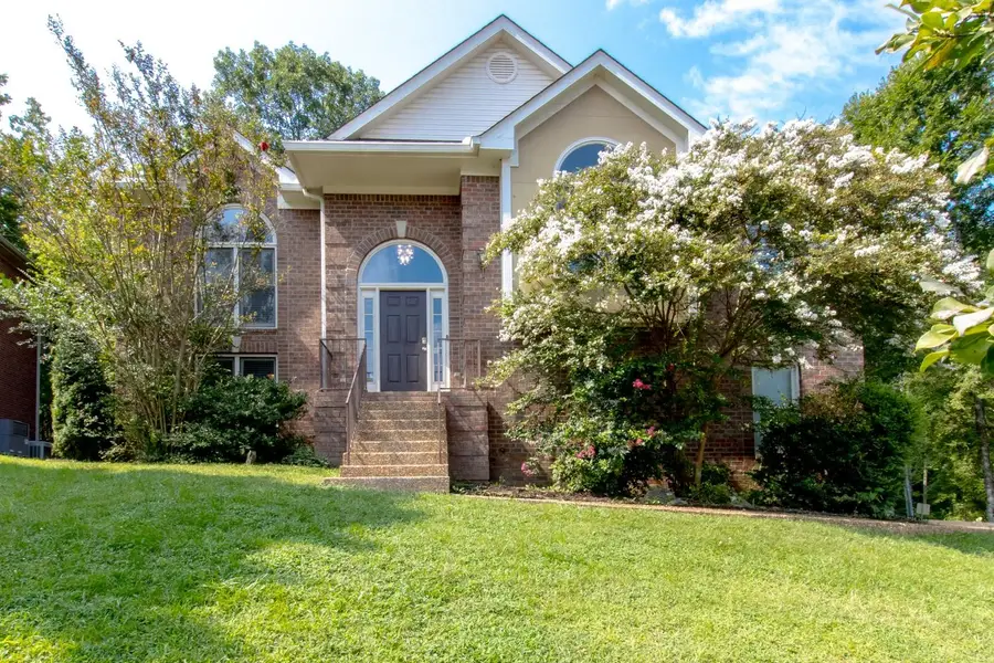 4900 Tulip Grove Ln, Hermitage, TN 37076 - #2
