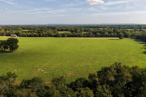 1308 Wallace Thompson Road, Lewisburg, TN 37091