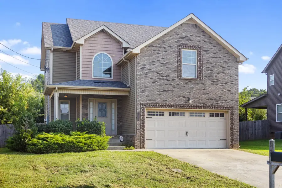 1017 Sunrise Dr, Clarksville, TN 37042 - #2
