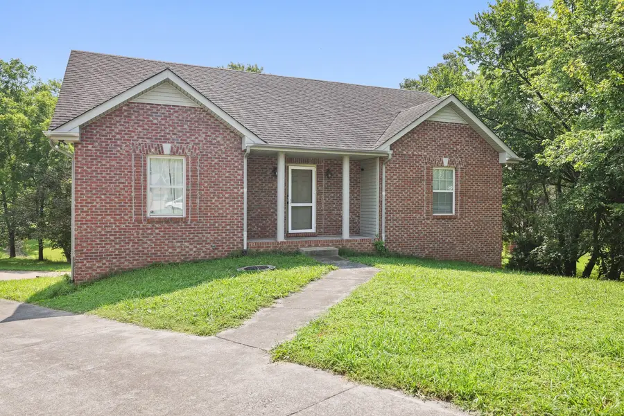 294 Joe Mccraw Rd, Clarksville, TN 37040 - #2