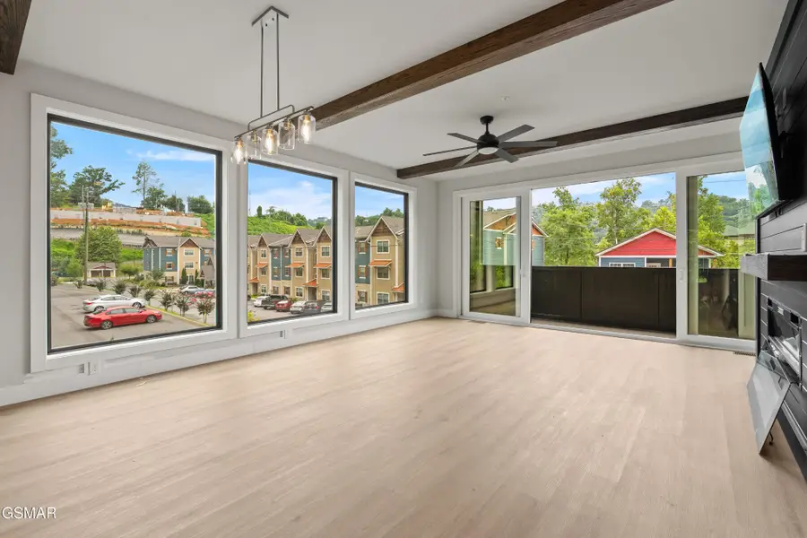 215 Circle Drive #Unit 12, Gatlinburg, TN 37738 - #2