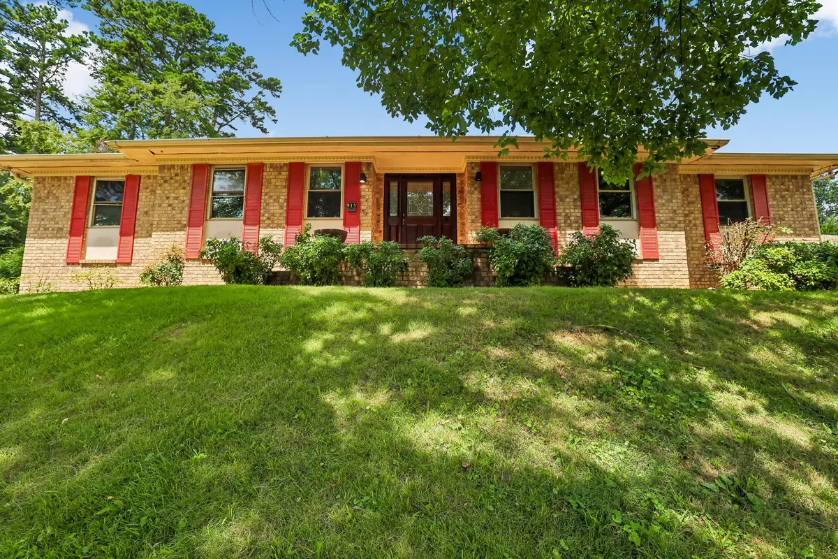 913 Belvoir Hills Cir, Chattanooga, TN 37412 - #1