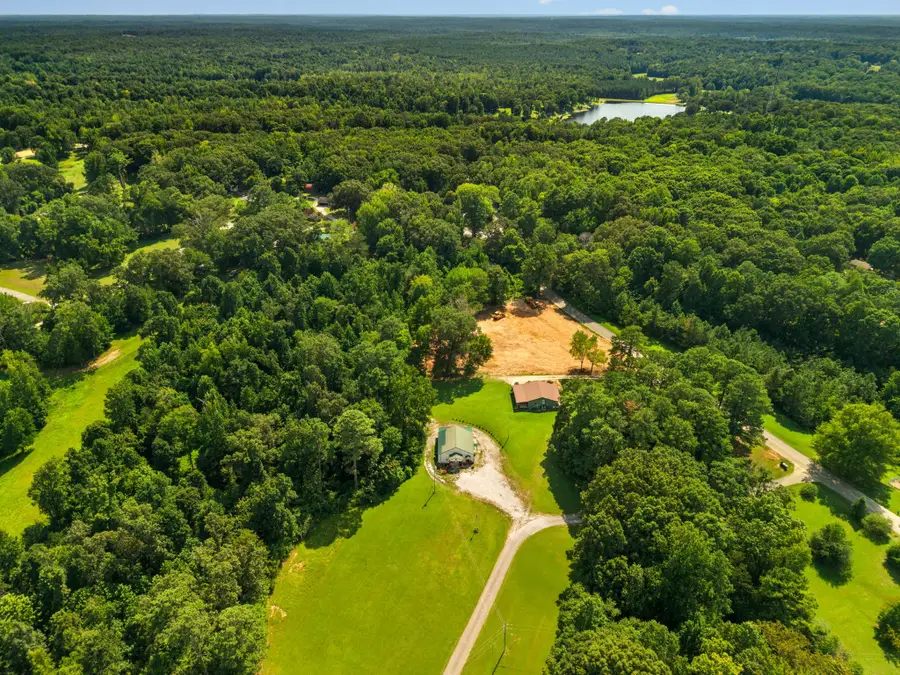 89 Leach Rd, Huntingdon, TN 38344 - #3