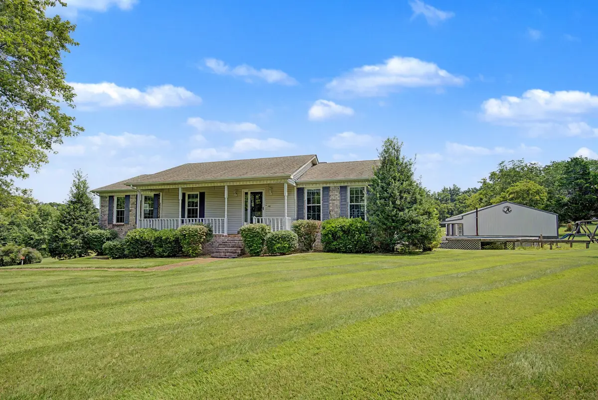 356 Lee Rd, Cottontown, TN 37048 - #1