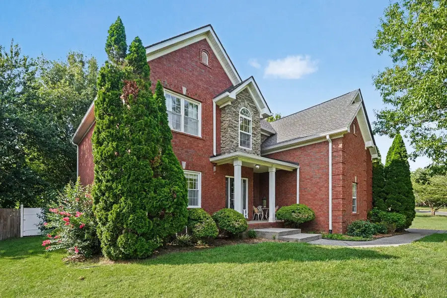 1185 Mccoury Ln, Spring Hill, TN 37174 - #3