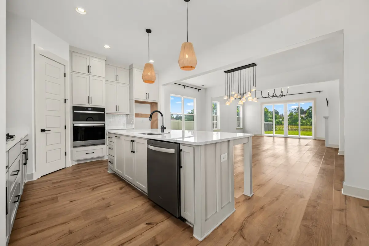 520 Gresham Ln, Murfreesboro, TN 37129 - #1