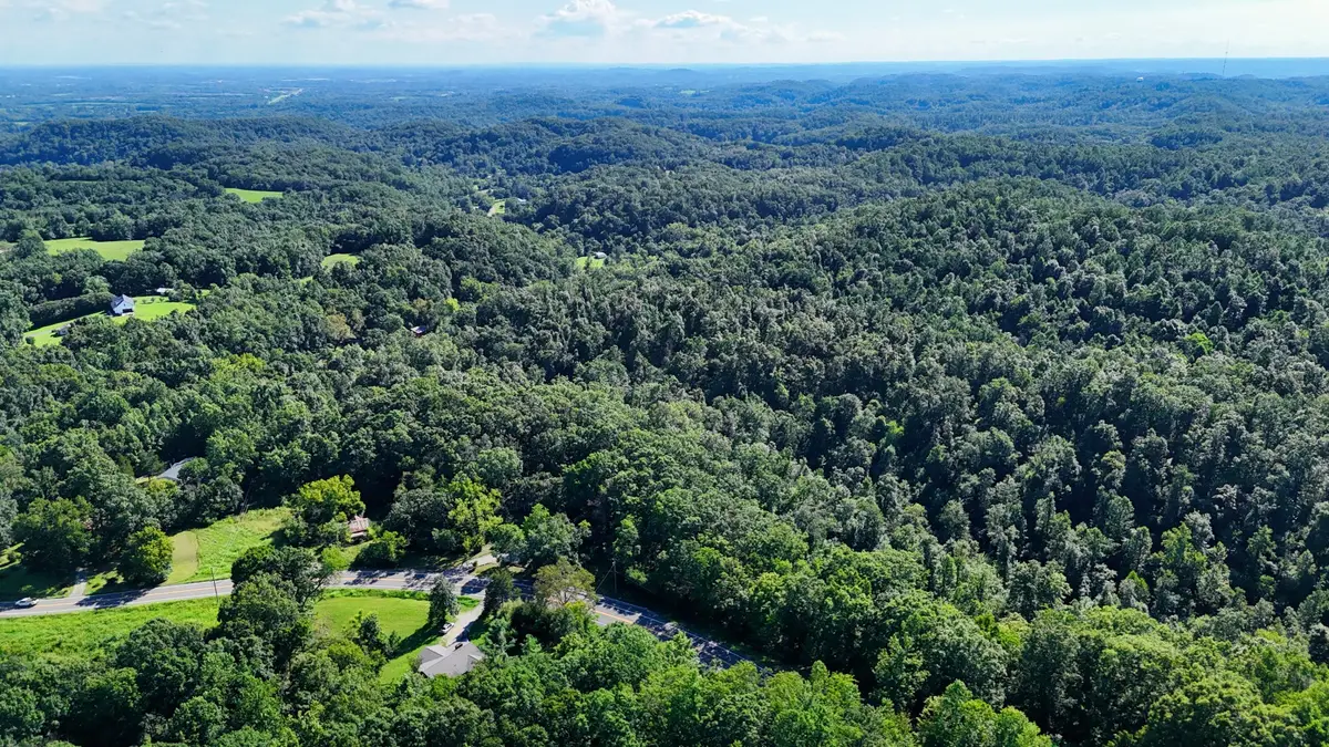 2 Lindsey Hollow Rd, Gallatin, TN 37066 - #1