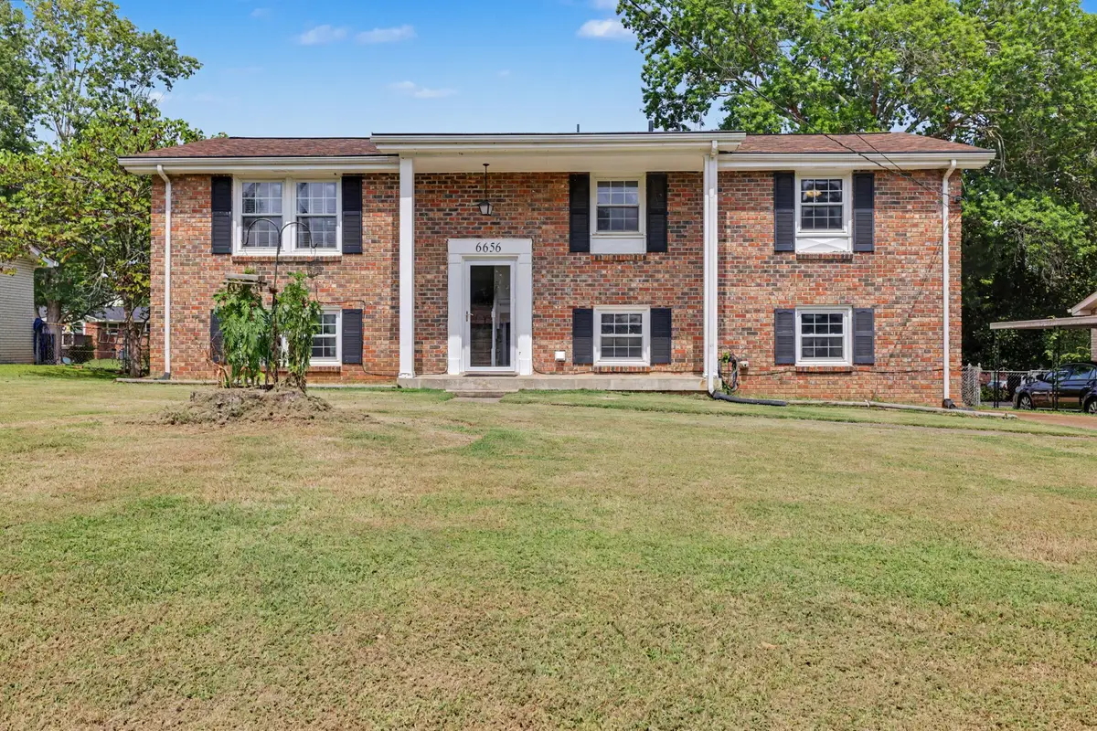 6656 Beacon Ln, Nashville, TN 37209 - #1
