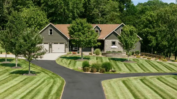 756 Turner Branch Rd, Burkesville, KY 42717
