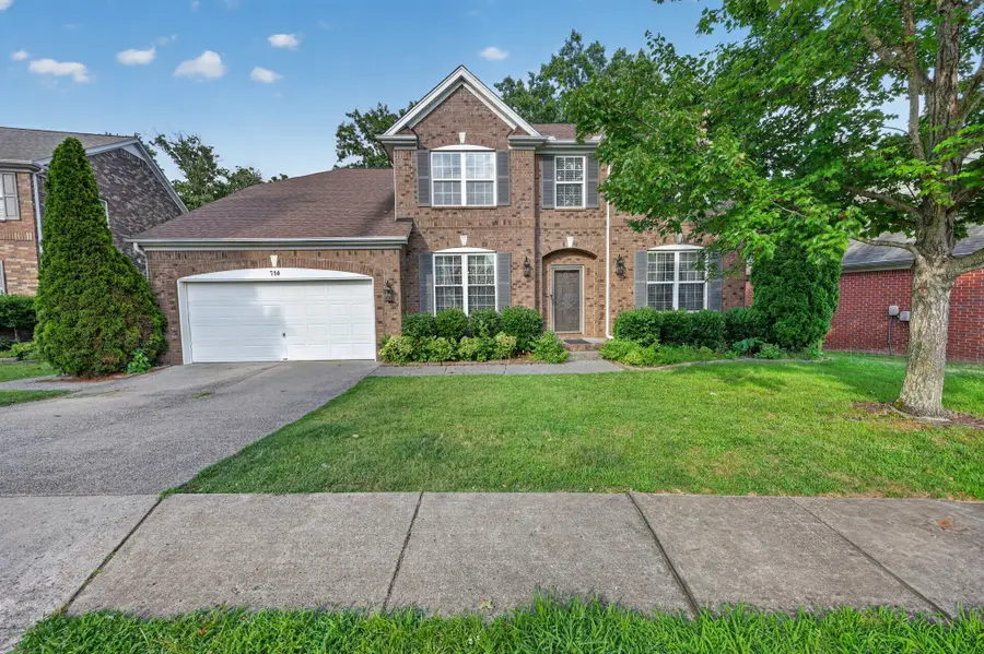 714 Crestmark Dr, Mount Juliet, TN 37122 - #2
