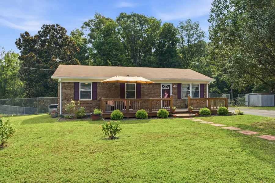 670 Bobbitt Rd, Ashland City, TN 37015 - #3