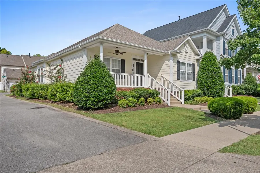 7093 Sunnywood Dr, Nashville, TN 37211 - #2