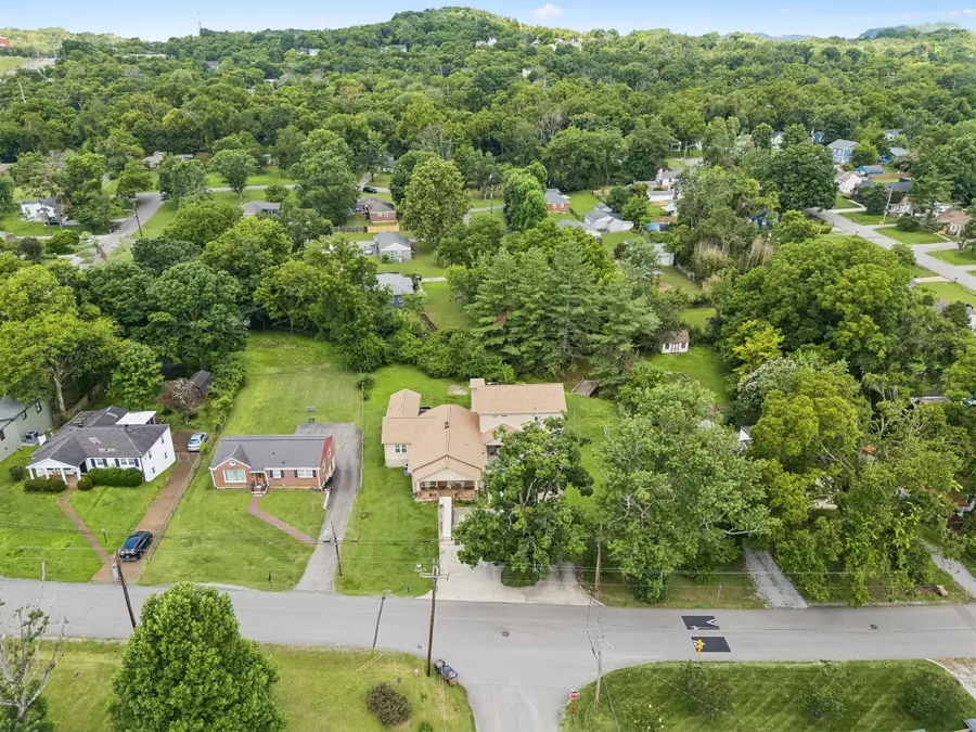 3829 Burrus St, Nashville, TN 37216 - #2