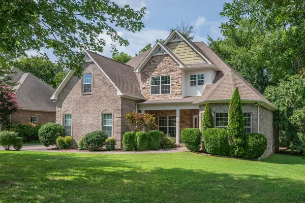 1000 Glessner Dr, Spring Hill, TN 37174