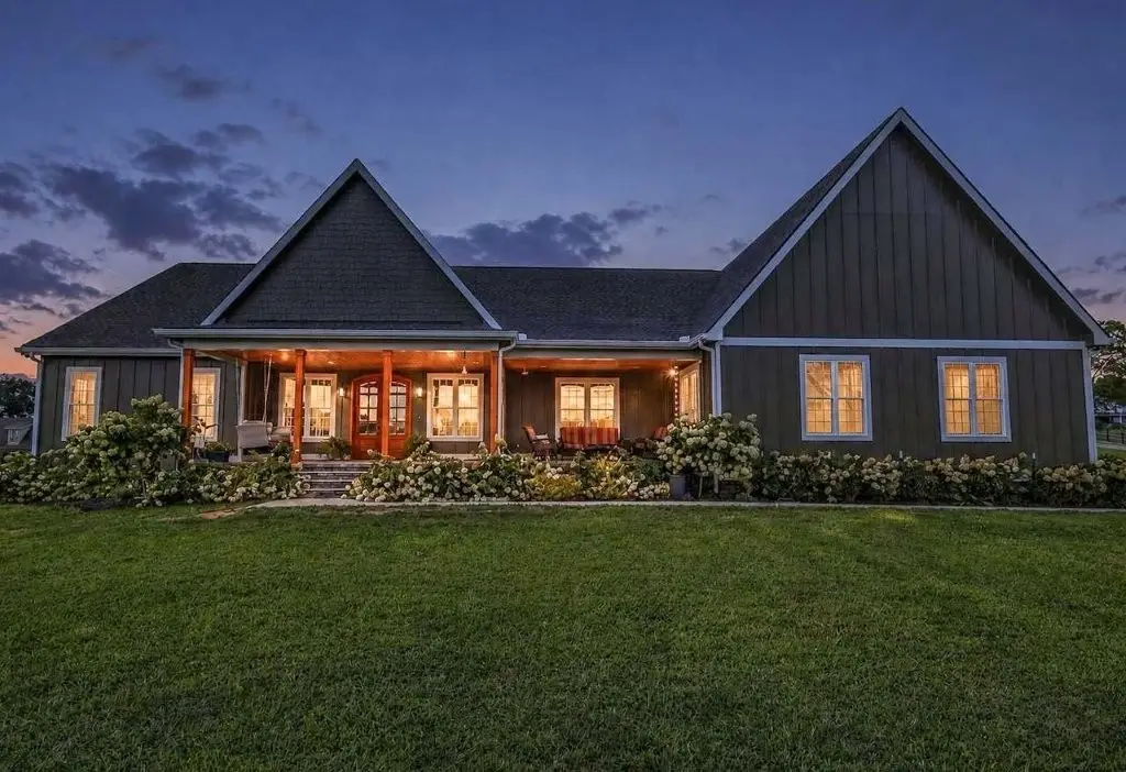121 Wartrace Creek Rd, Wartrace, TN 37183 - #1