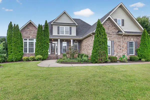419 Paul Norman Dr, Murfreesboro, TN 37127