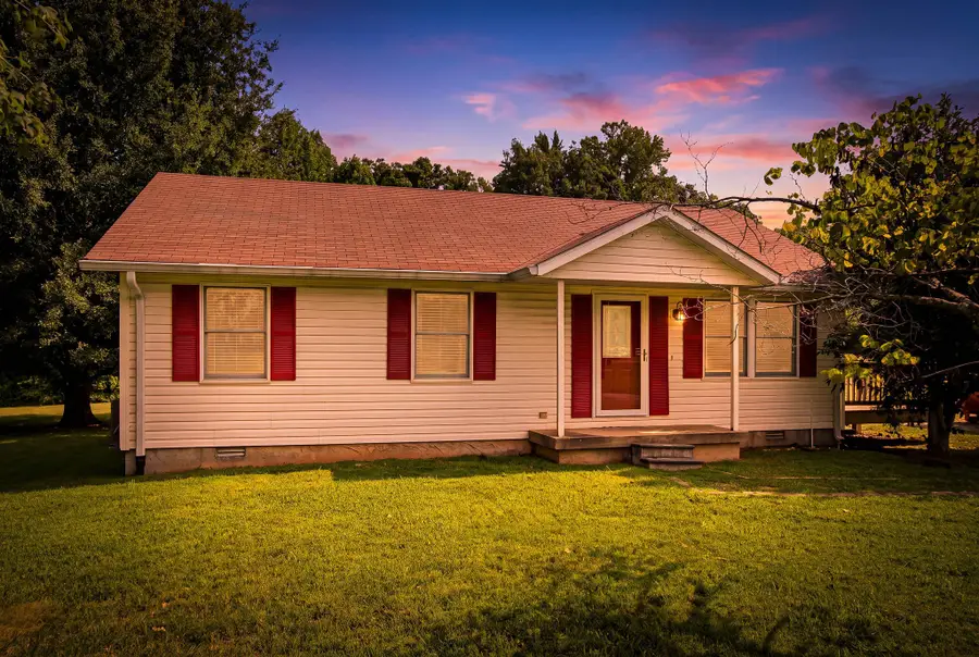 3312 Friendship Rd, Cross Plains, TN 37049 - #2