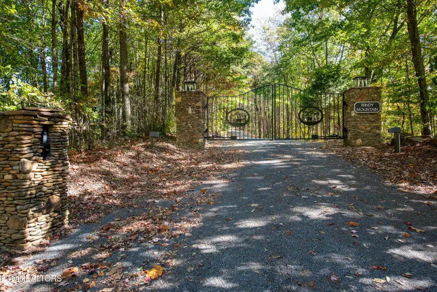 32 Chilhowee Tr, Maryville, TN 37803 - #2