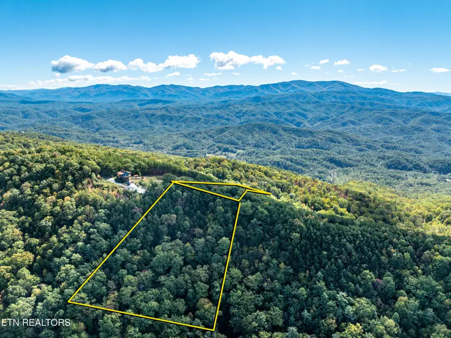 32 Chilhowee Tr, Maryville, TN 37803 - #3