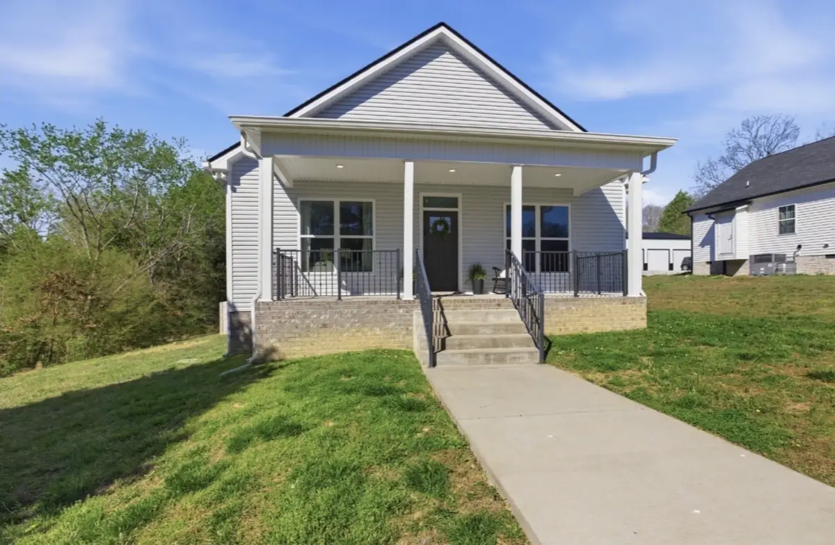1030 Oak Dr, White Bluff, TN 37187 - #1