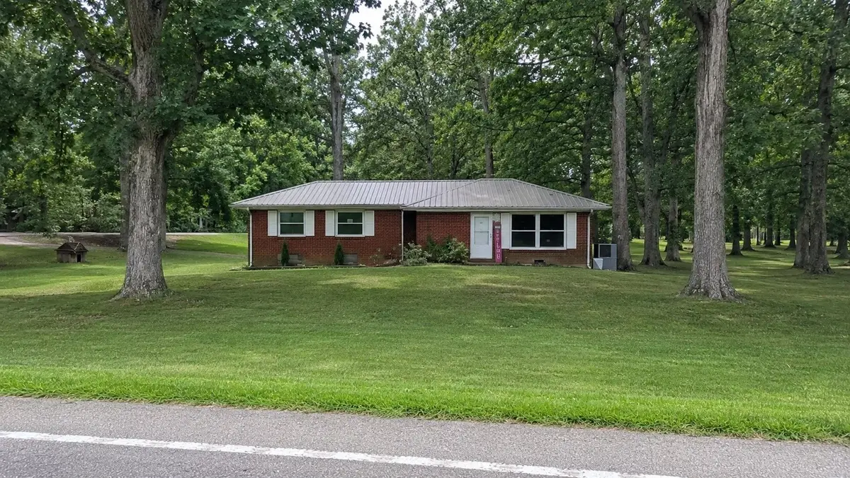 112 Shun Pike, Cottontown, TN 37048 - #1