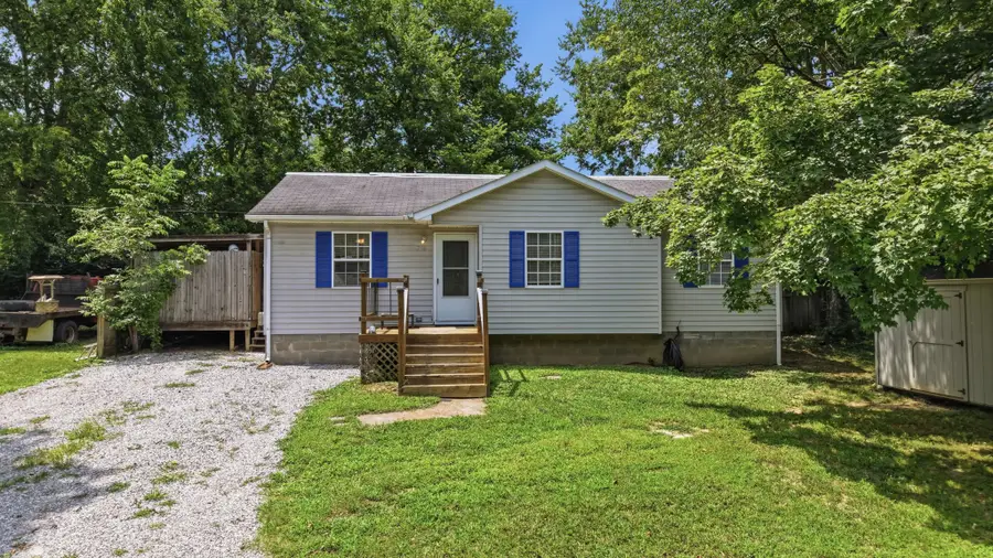706 Madison St, Manchester, TN 37355 - #2
