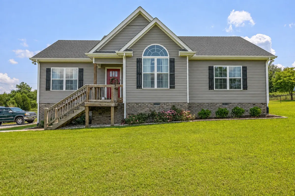 1228 Old County House Rd, Charlotte, TN 37036 - #1