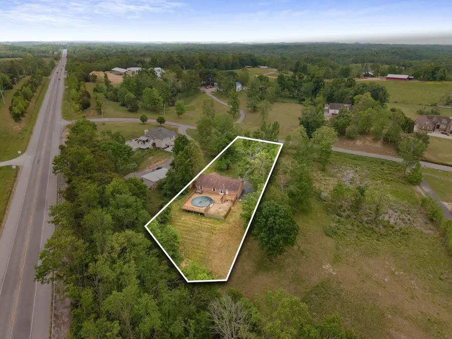 78 Angela Ln, Westmoreland, TN 37186 - #2