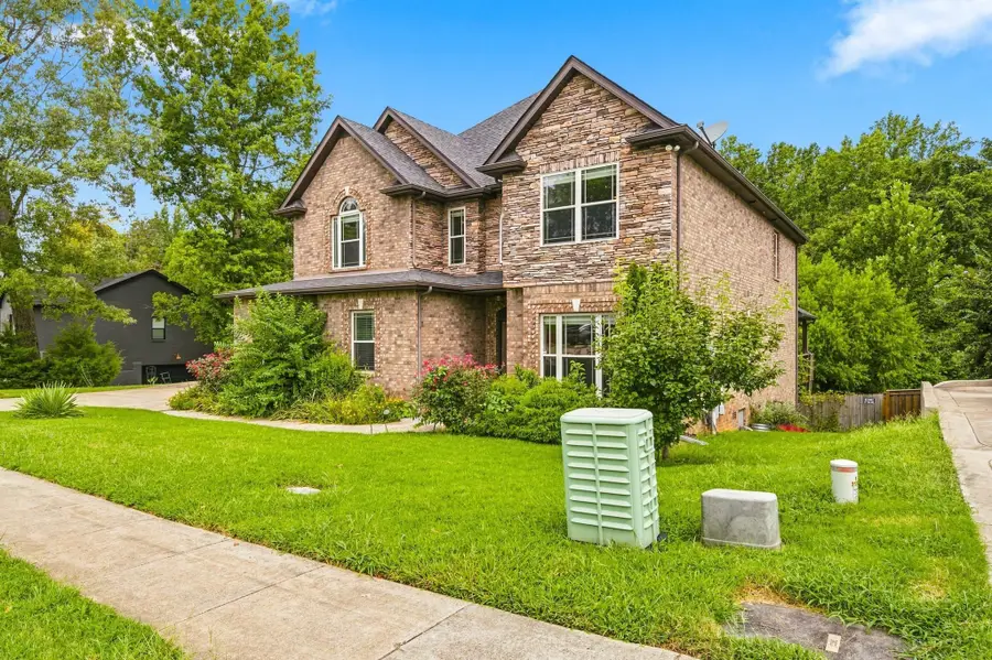 2551 Everwood Ct, Clarksville, TN 37043 - #3