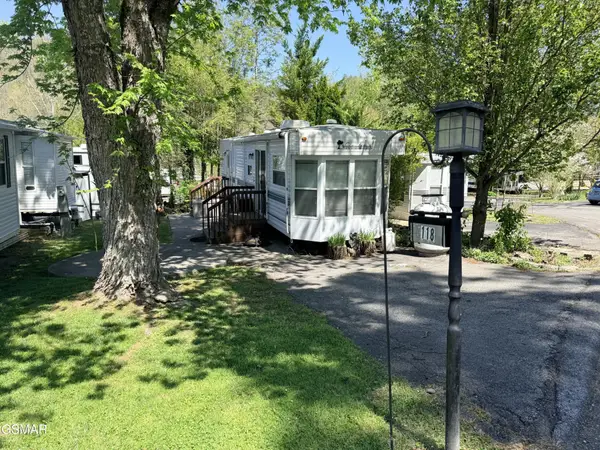 4229 E Parkway, Gatlinburg, TN 37738