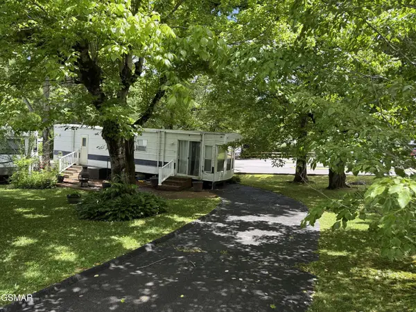 4229 E Parkway, Gatlinburg, TN 37738
