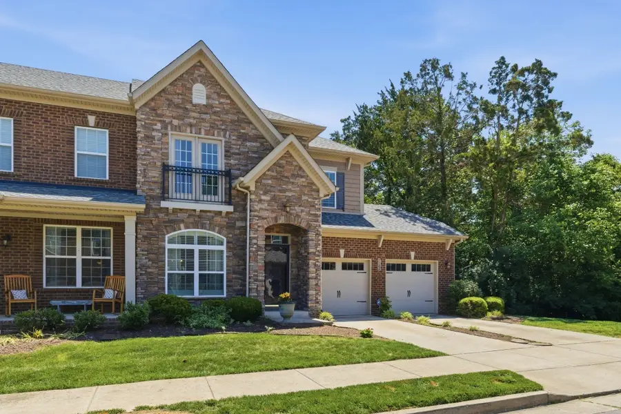 2106 Traemoor Village Ct, Nashville, TN 37209 - #3