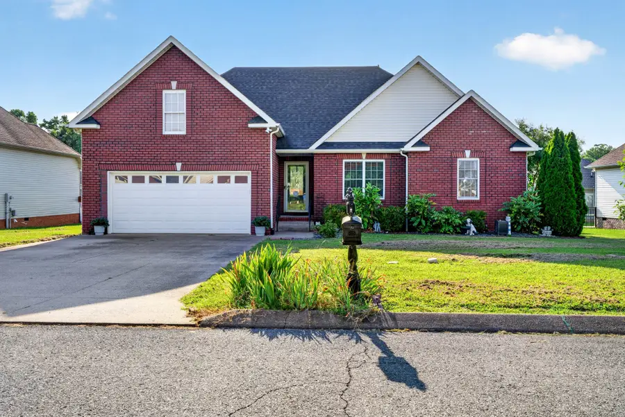 153 Brandywine Ln, Springfield, TN 37172 - #2