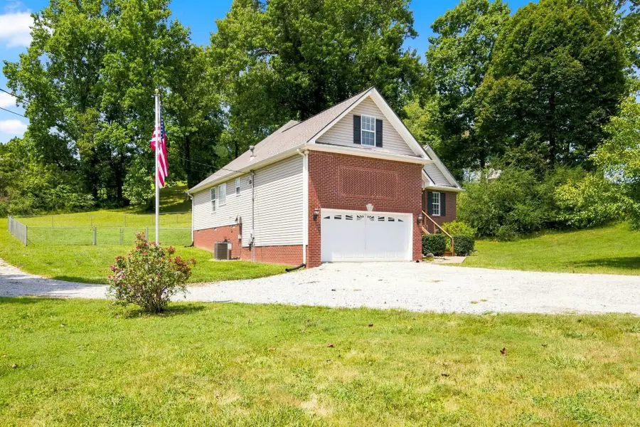 124 Pheasant Hollow Rd, Dickson, TN 37055 - #2