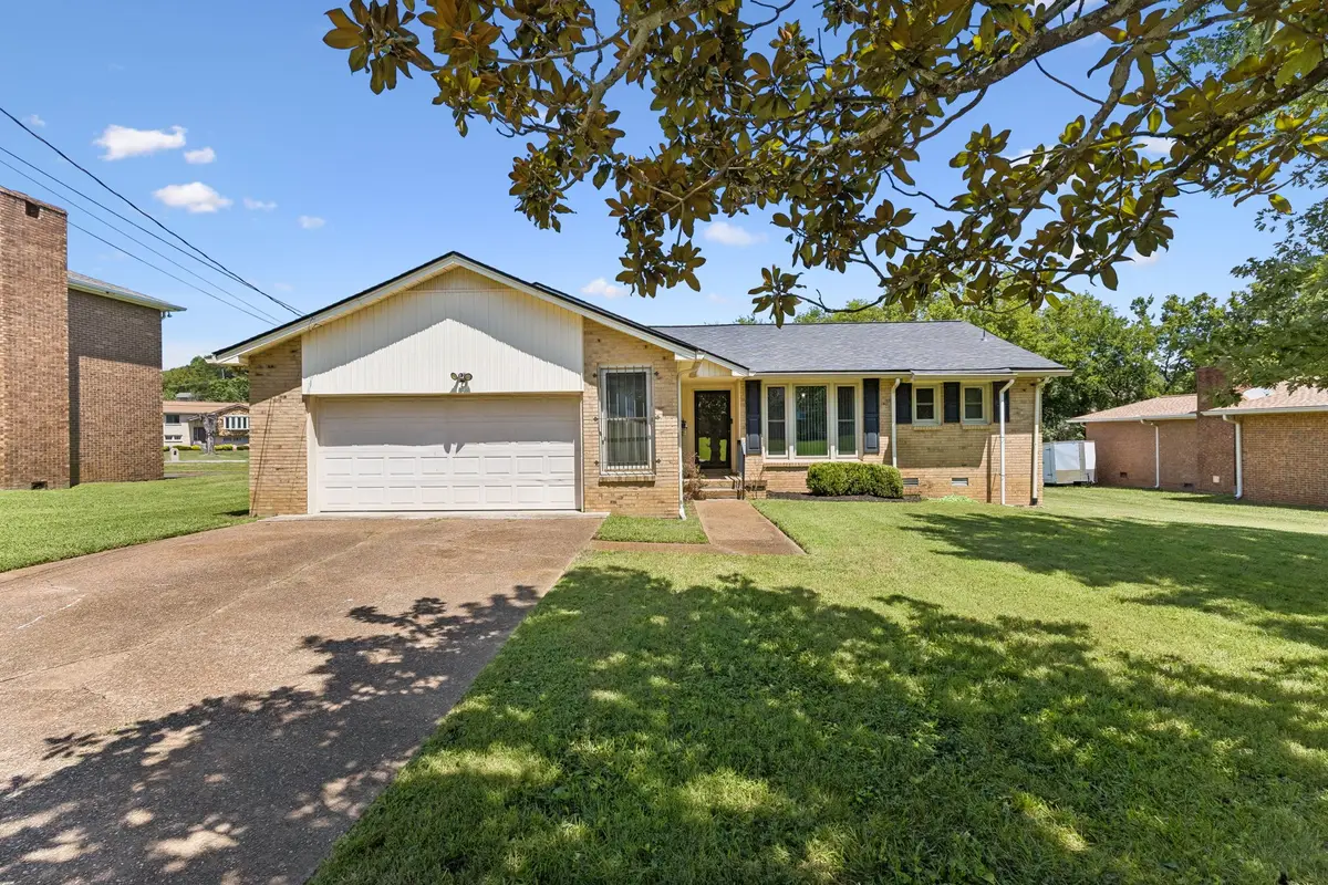 4129 Home Haven Dr, Nashville, TN 37218 - #1