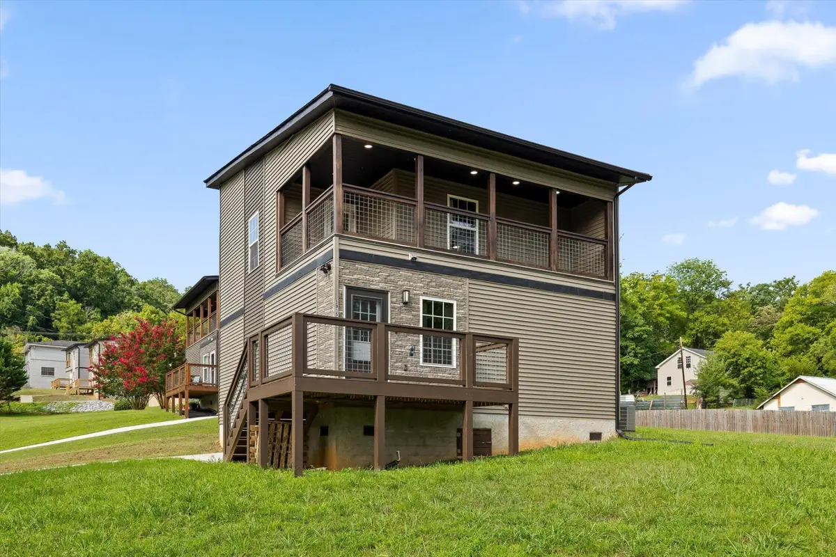 3915 Meadow Lane, Chattanooga, TN 37406 - #1