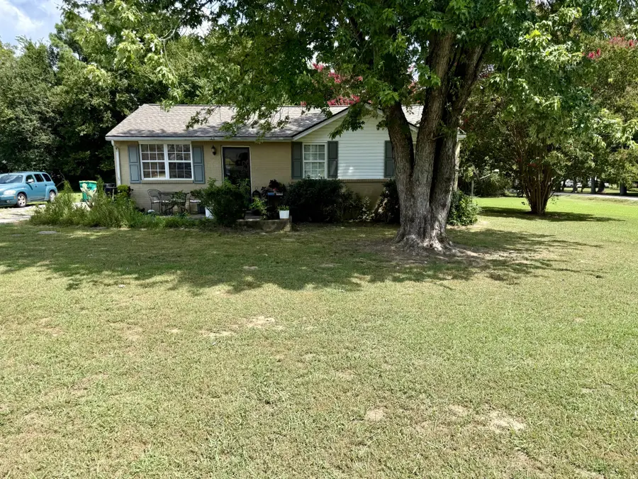 265 Freeman Dr, Lewisburg, TN 37091 - #2