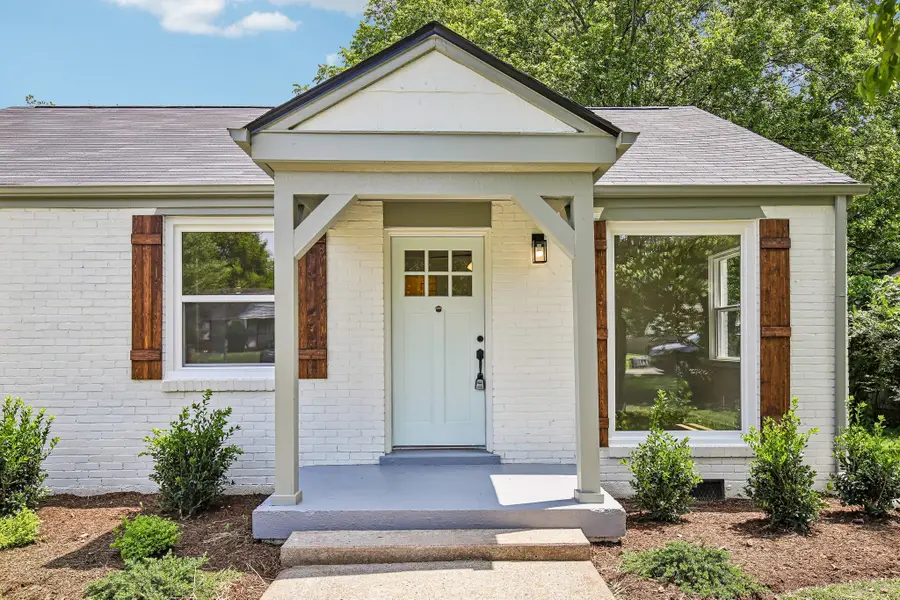 209 Ridgeway Dr, Nashville, TN 37214 - #2