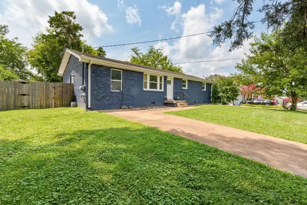 3309 Moorewood Dr, Nashville, TN 37207